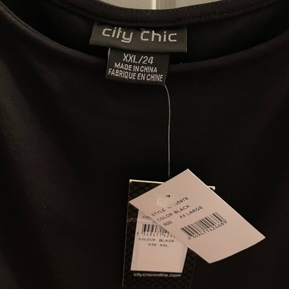 CITY CHIC Classic Longline Scoop Neck Midi Dress in Black Size 2X 24-26W - Picture 7 of 7